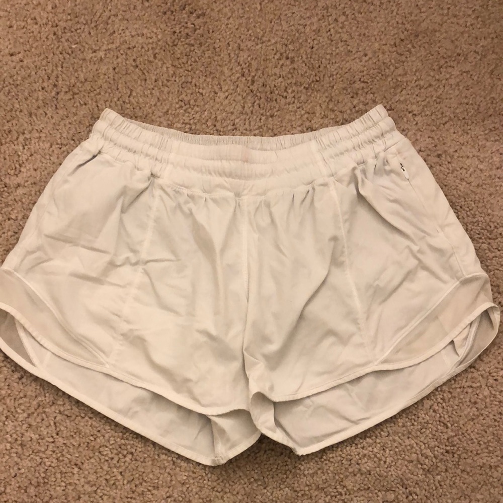 White Lululemon Shorts!